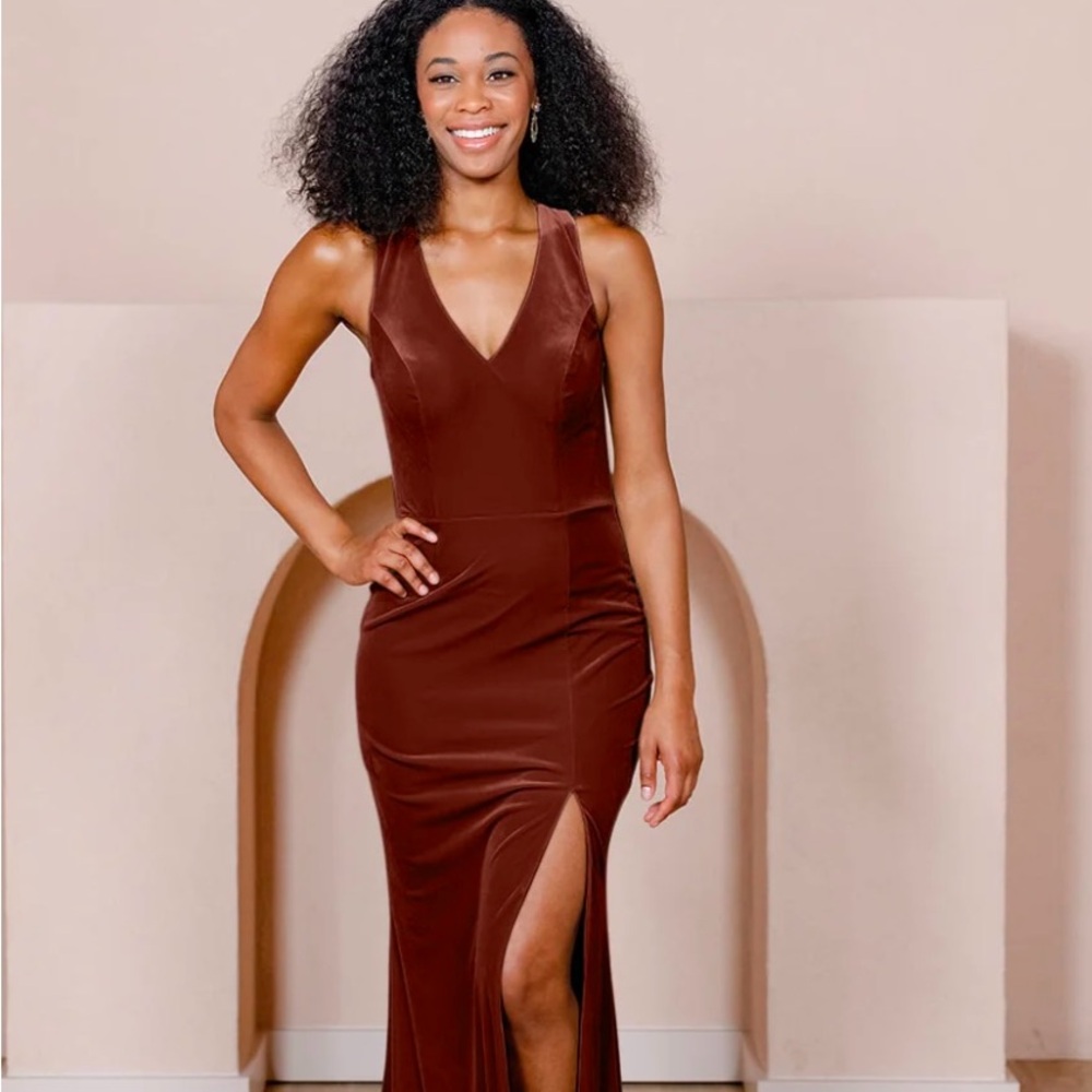 Elegant Brown Sleeveless Dress